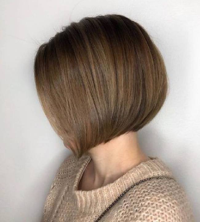 Будьте в тренді! Три найкрасивіші стрижки на осінь 2023, які захоче мати кожна модниця (фото)